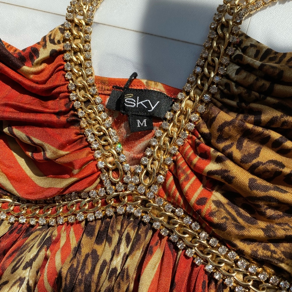 vintage mini dress w gold chain detail - Picture 6 of 7